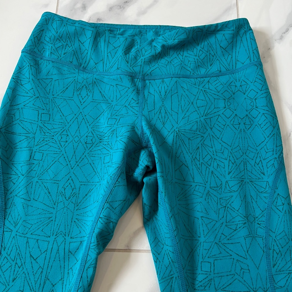 Zella Yoga Cropped Turquoise Abstract Print Leggings Women’s Small - Picture 2 of 11